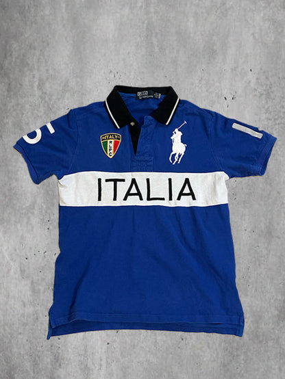 Blue and white polo shirt with 'ITALIA' text on a gray background